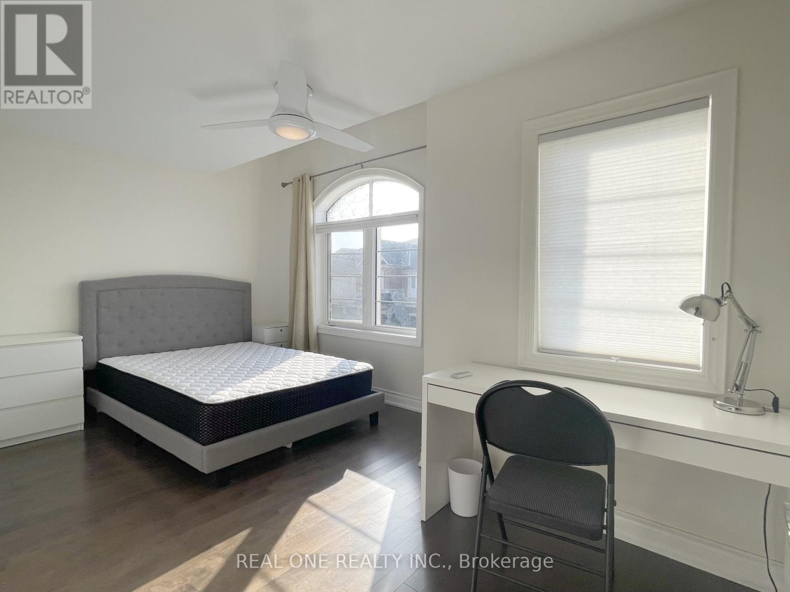 Room1 - 3900 Lodi Road, Burlington, Ontario L7M 0Z5 - Photo 2 - W13510004