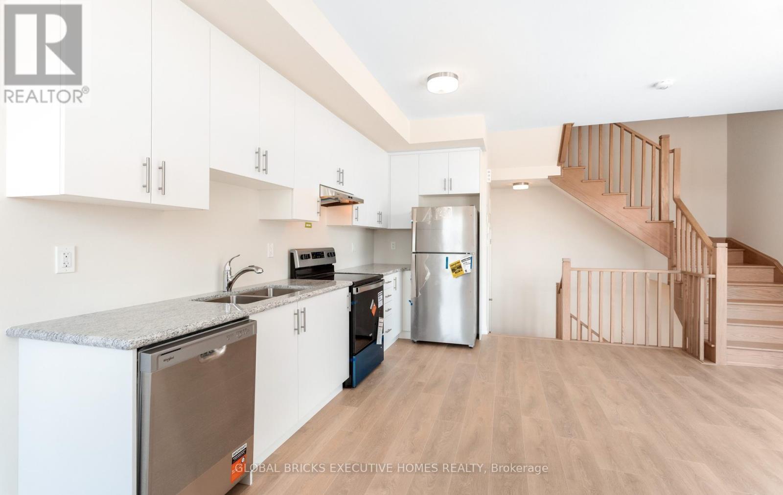 #1 - 3095 Robert Lamb Boulevard, Oakville, Ontario L6H 8B7 - Photo 17 - W13510014