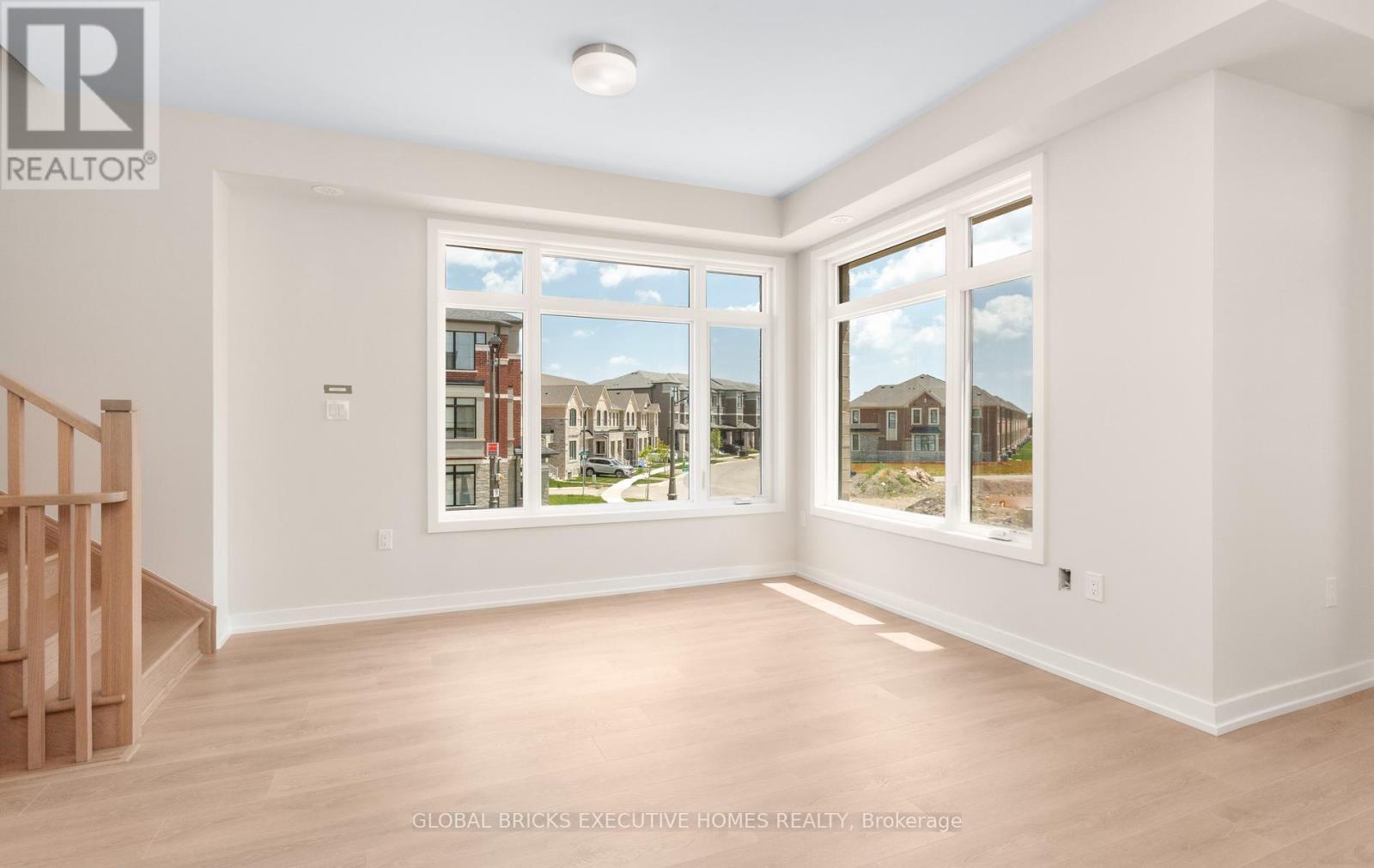 #1 - 3095 Robert Lamb Boulevard, Oakville, Ontario L6H 8B7 - Photo 18 - W13510014