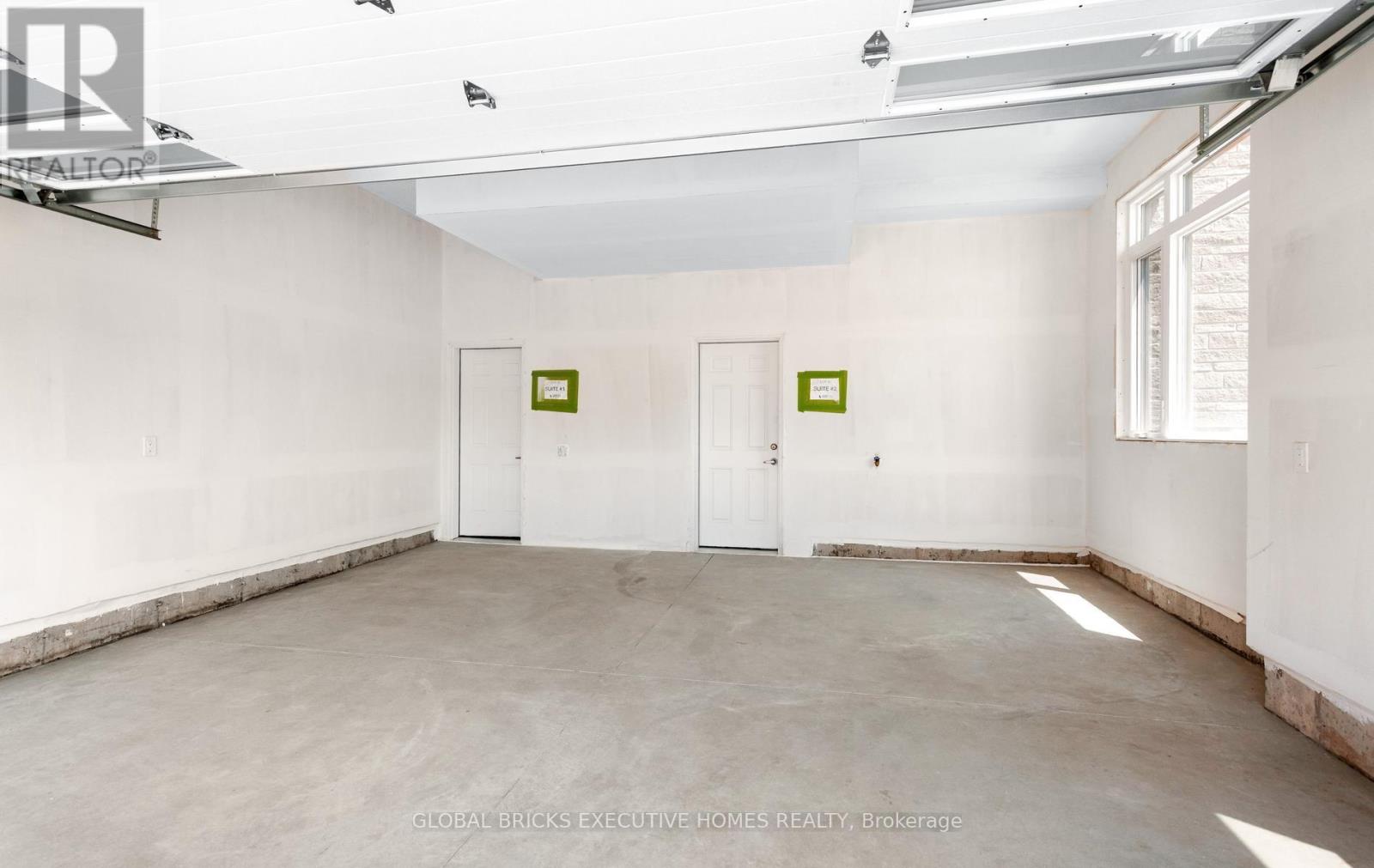 #1 - 3095 Robert Lamb Boulevard, Oakville, Ontario L6H 8B7 - Photo 41 - W13510014