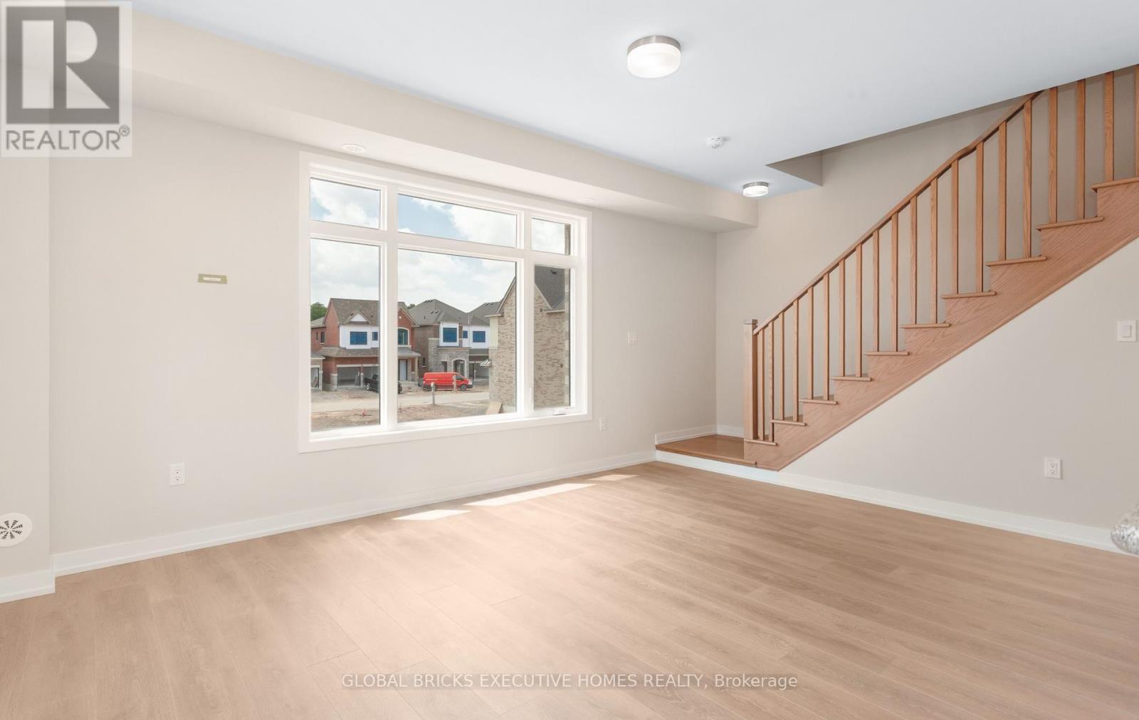 #2 - 3095 Robert Lamb Boulevard, Oakville, Ontario  L6H 8B7 - Photo 13 - W13510016