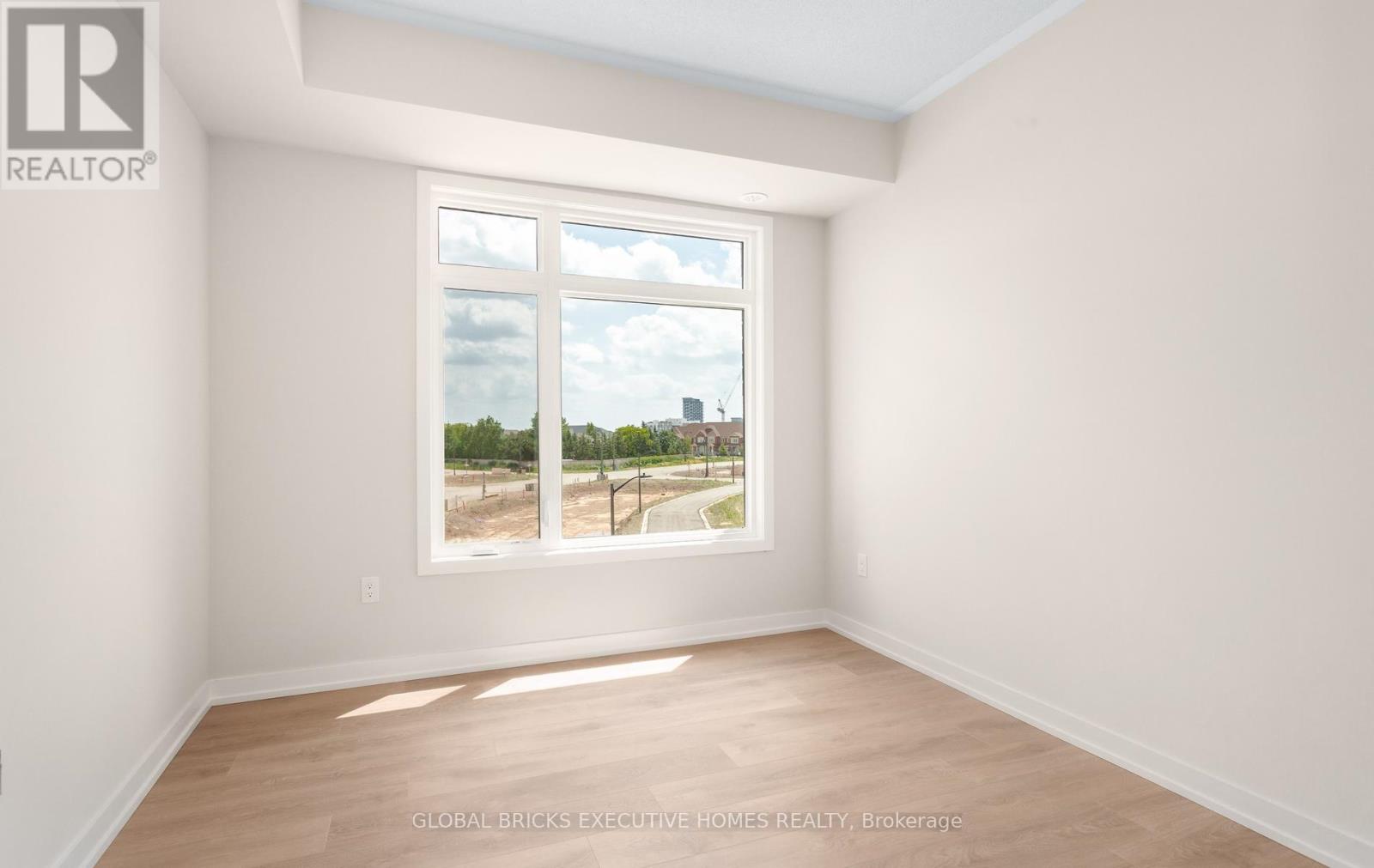 #2 - 3095 Robert Lamb Boulevard, Oakville, Ontario  L6H 8B7 - Photo 20 - W13510016