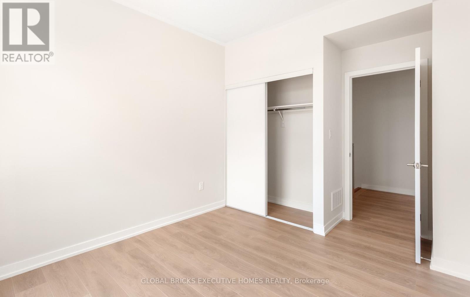 #2 - 3095 Robert Lamb Boulevard, Oakville, Ontario  L6H 8B7 - Photo 21 - W13510016