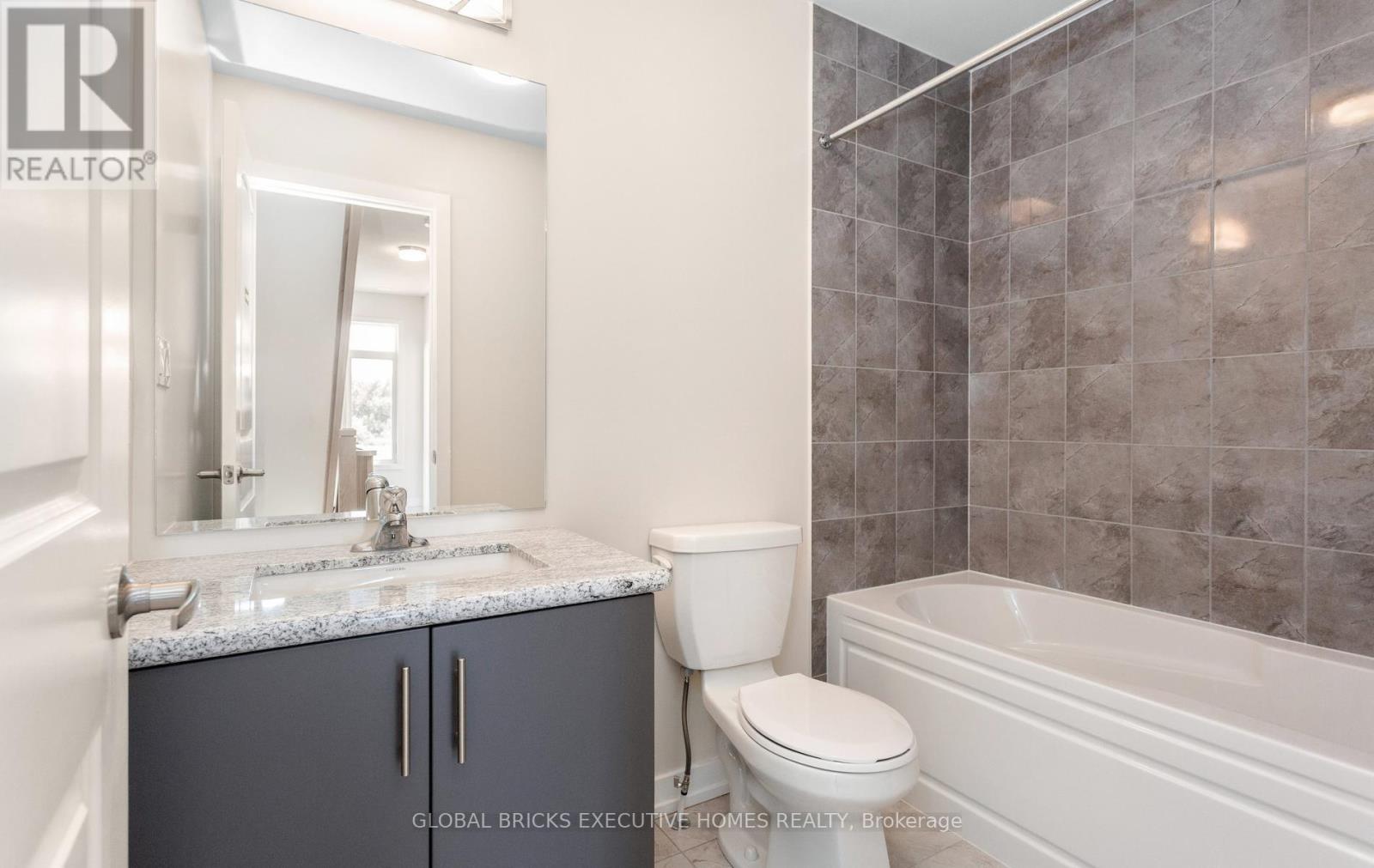 #2 - 3095 Robert Lamb Boulevard, Oakville, Ontario  L6H 8B7 - Photo 27 - W13510016