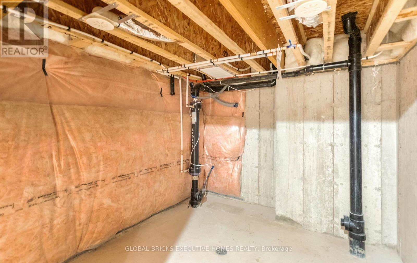 #2 - 3095 Robert Lamb Boulevard, Oakville, Ontario  L6H 8B7 - Photo 35 - W13510016