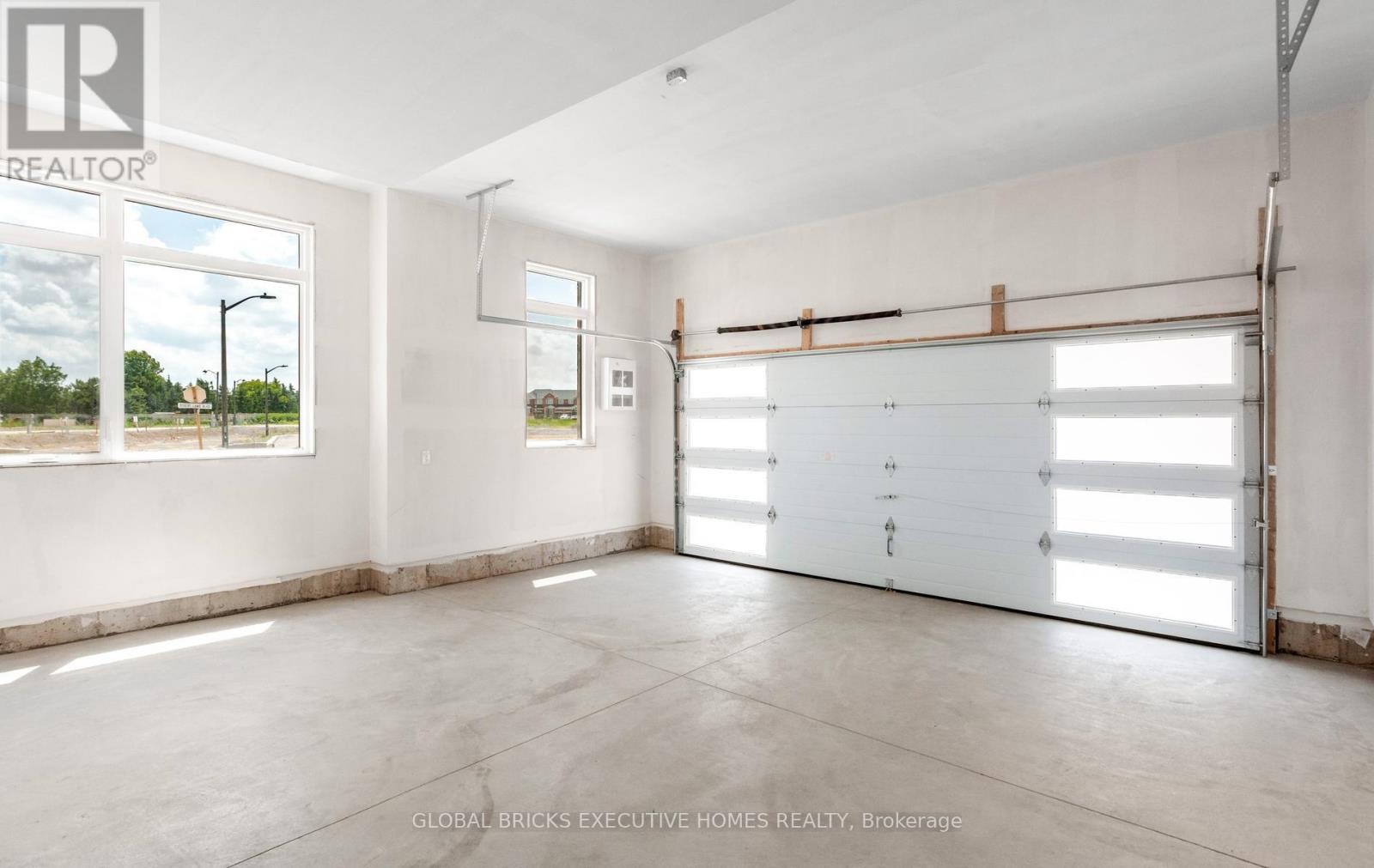 #2 - 3095 Robert Lamb Boulevard, Oakville, Ontario  L6H 8B7 - Photo 39 - W13510016