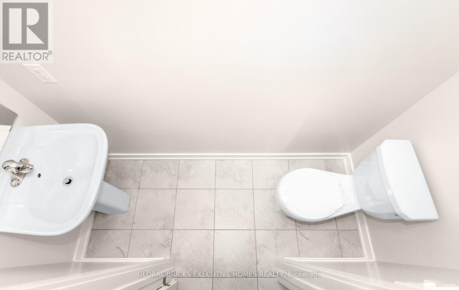 #2 - 3095 Robert Lamb Boulevard, Oakville, Ontario  L6H 8B7 - Photo 6 - W13510016