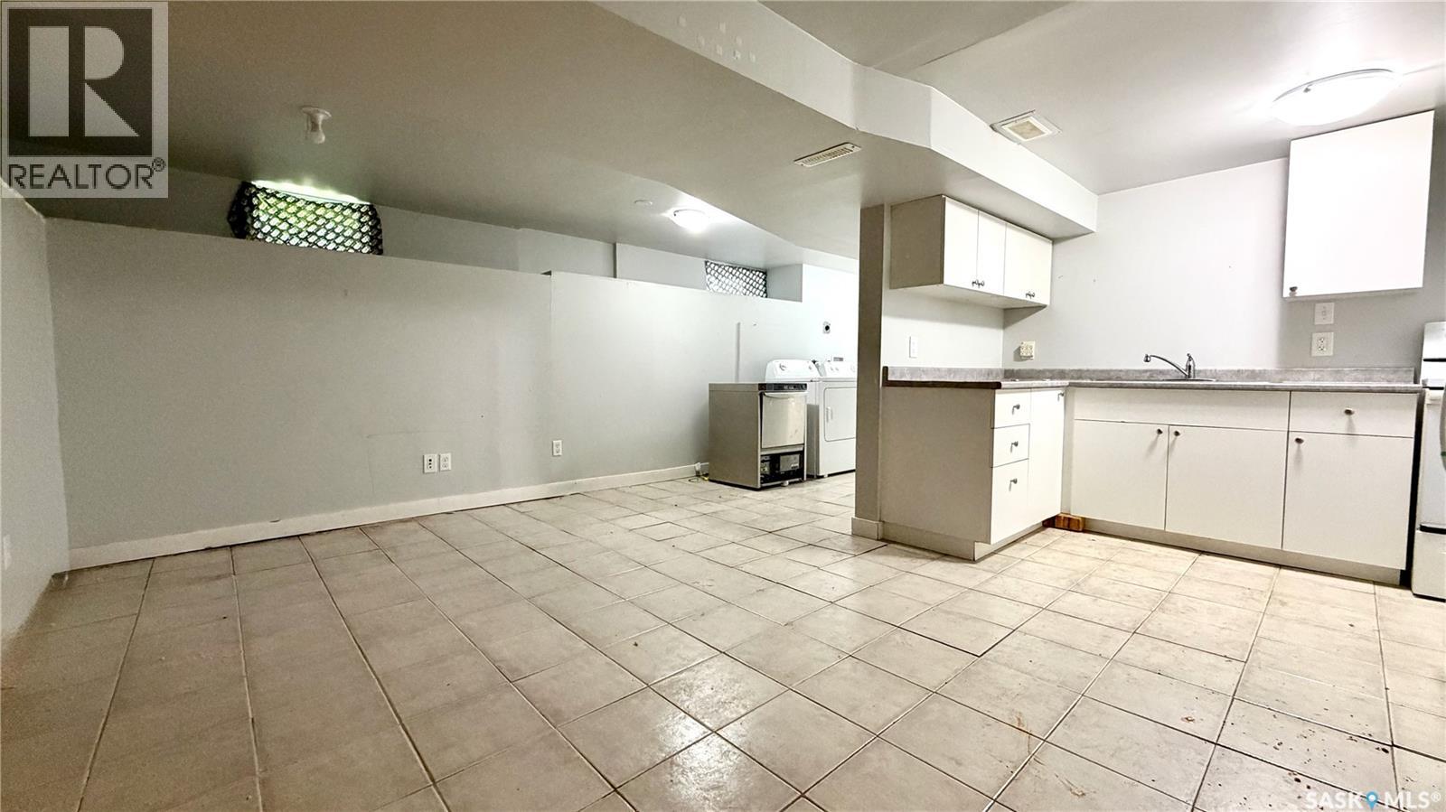 1340 E Avenue N, Saskatoon, Saskatchewan  S7L 1T5 - Photo 21 - SK041226