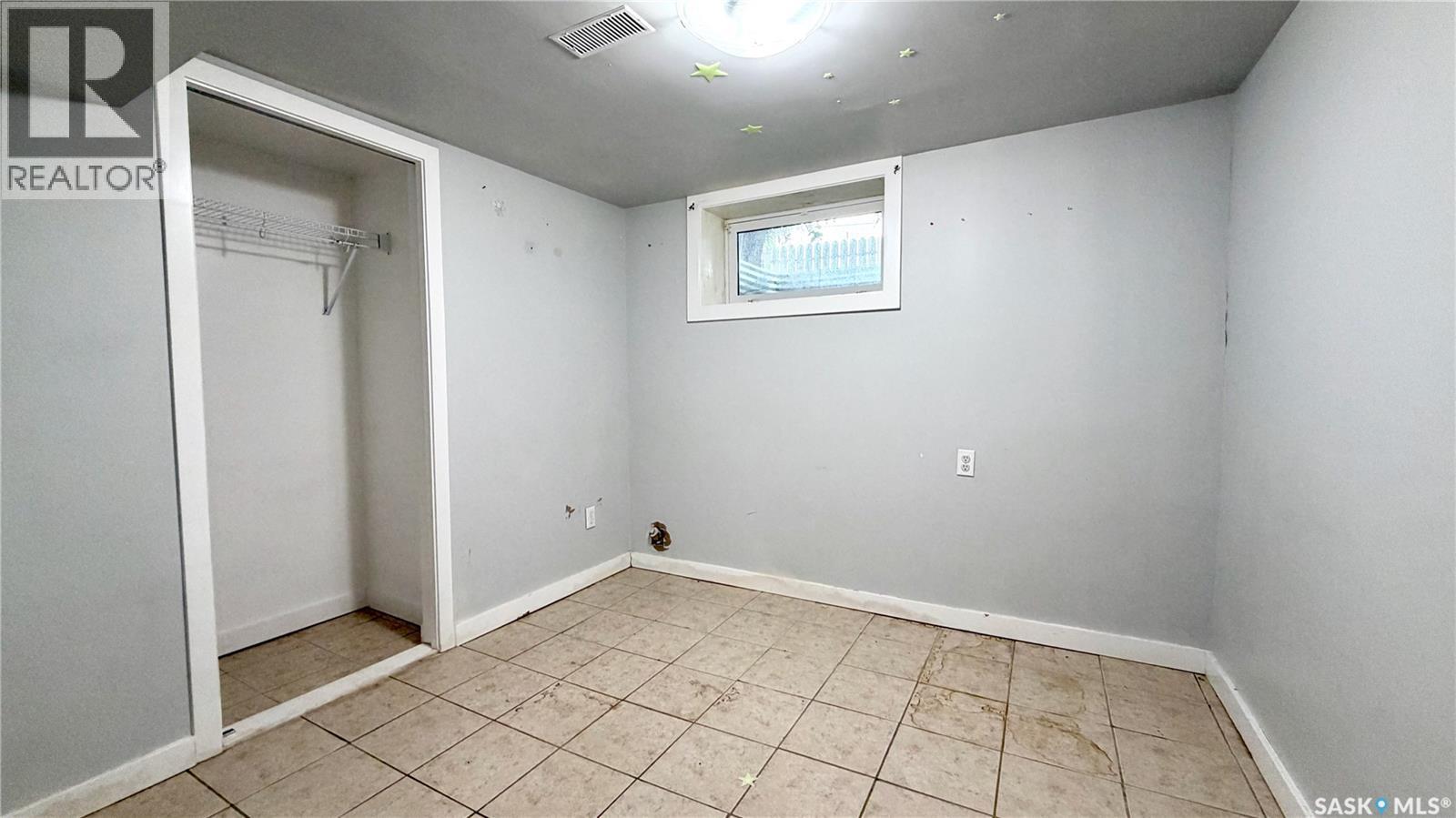 1340 E Avenue N, Saskatoon, Saskatchewan  S7L 1T5 - Photo 24 - SK041226