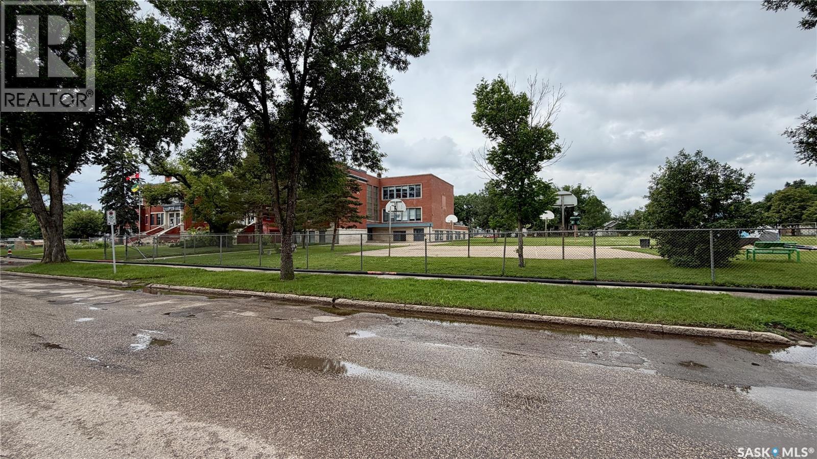 1340 E Avenue N, Saskatoon, Saskatchewan  S7L 1T5 - Photo 33 - SK041226