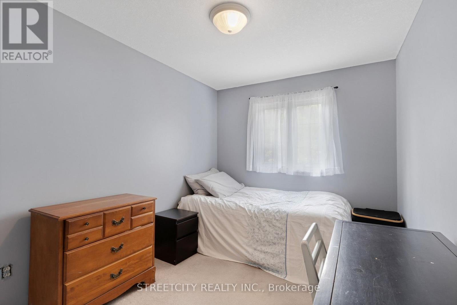 302 Oprington Place, Kitchener, Ontario  N2N 3P3 - Photo 24 - X13510020
