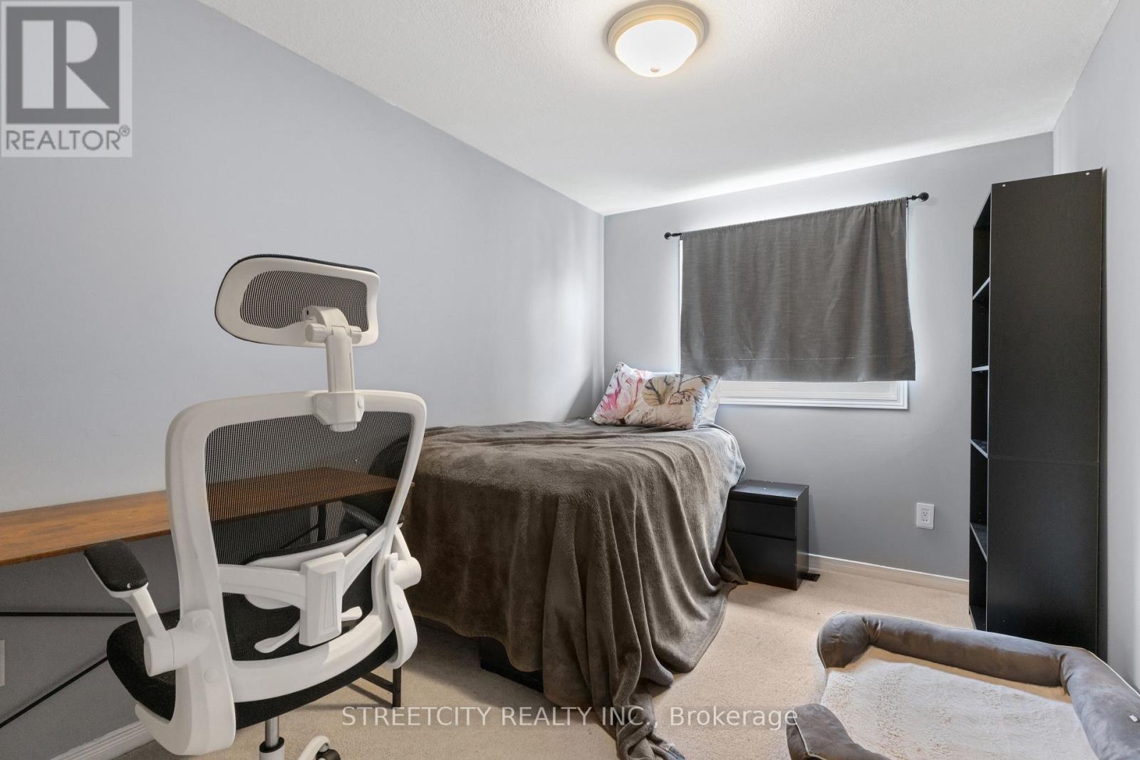 302 Oprington Place, Kitchener, Ontario  N2N 3P3 - Photo 30 - X13510020