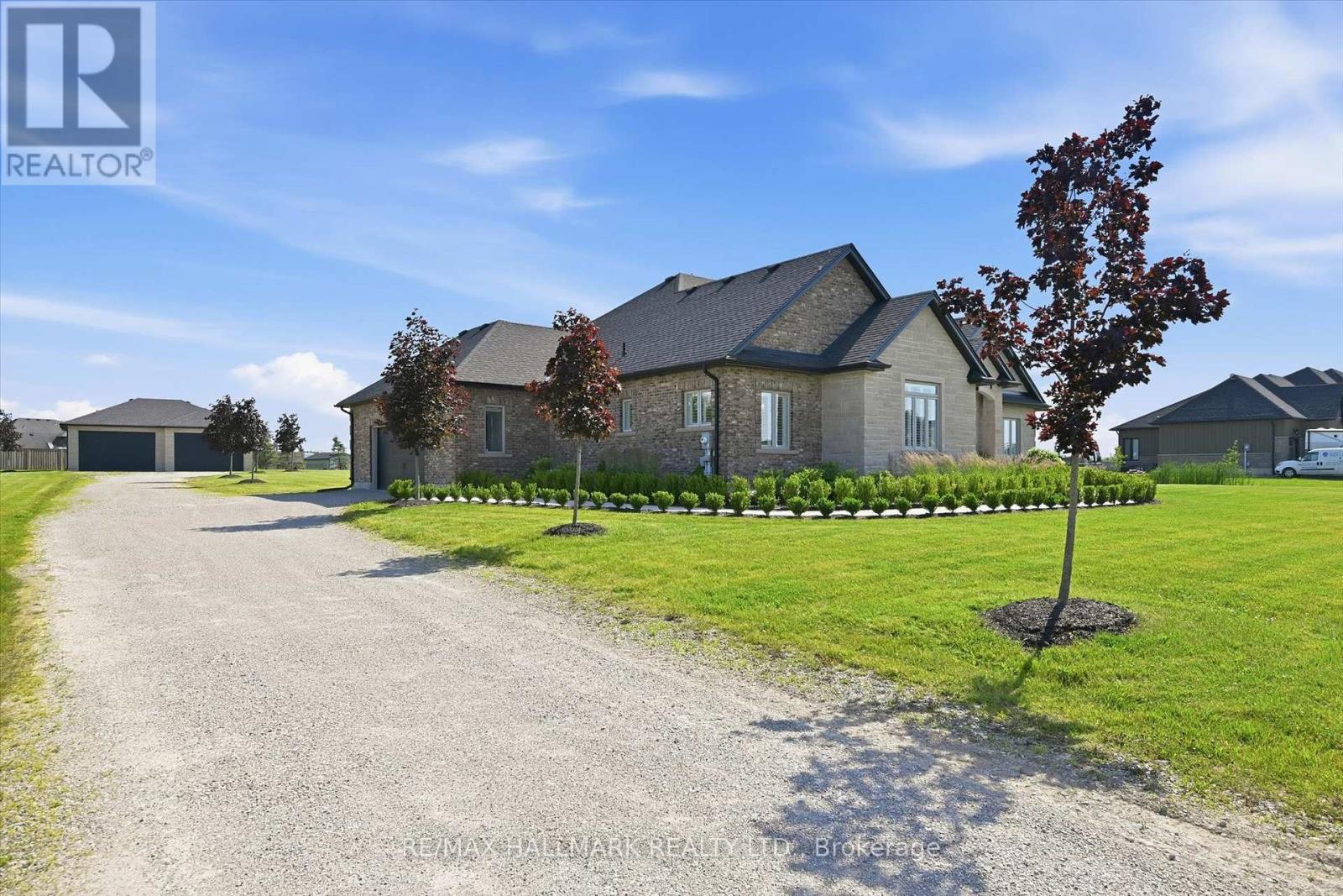 18 Kramer Court, Haldimand, Ontario  N0A 1R0 - Photo 3 - X13511132