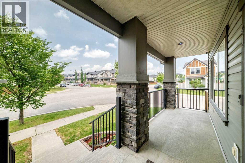 41 Skyview Ranch Manor Ne, Calgary, Alberta  T3N 0K7 - Photo 3 - A2325946