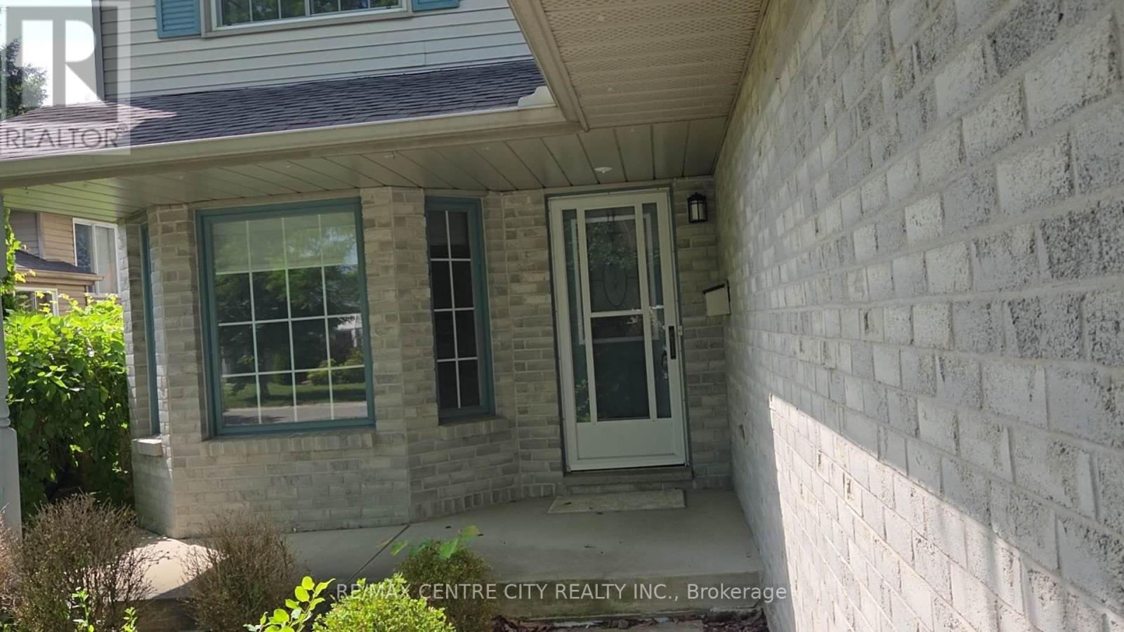 143 Brandy Lane Road, London North, Ontario  N6G 4S8 - Photo 2 - X13467858