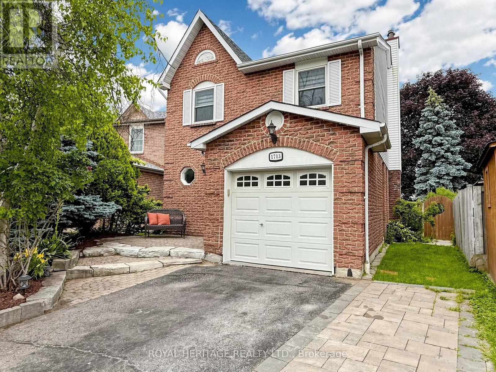 1713 MINSTREL MANOR, Pickering, Ontario