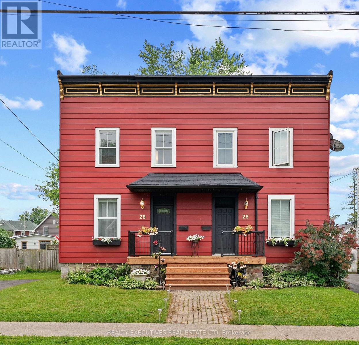 28 5TH STREET E, Cornwall, Ontario
