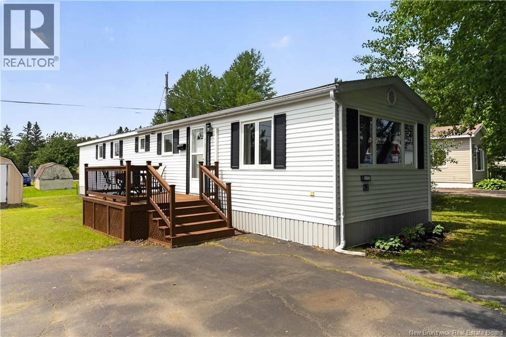 62 Biddington Avenue, Lakeview, New Brunswick