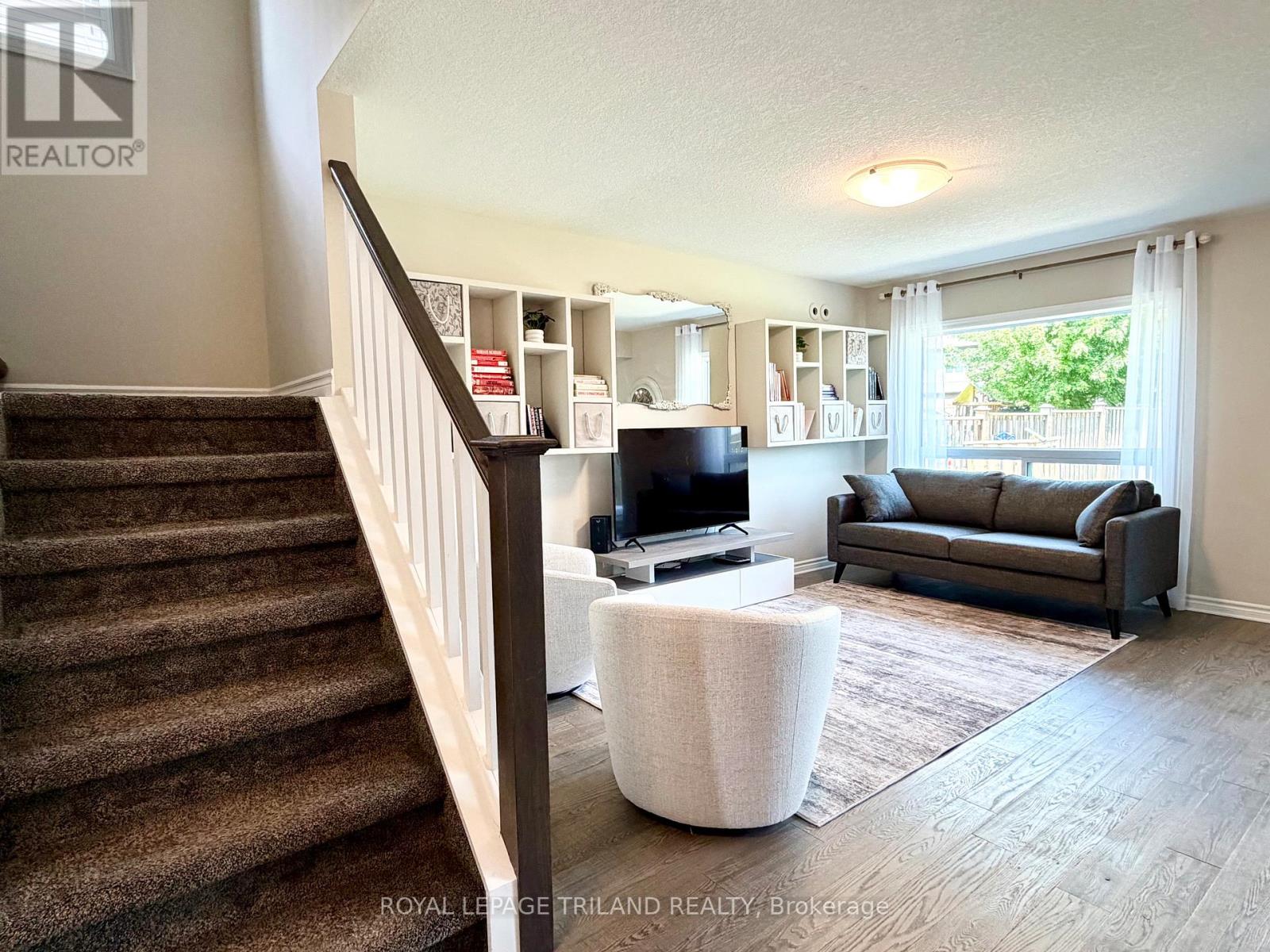 17 Bridle Path, St. Thomas, Ontario  N5R 0B4 - Photo 6 - X13445152