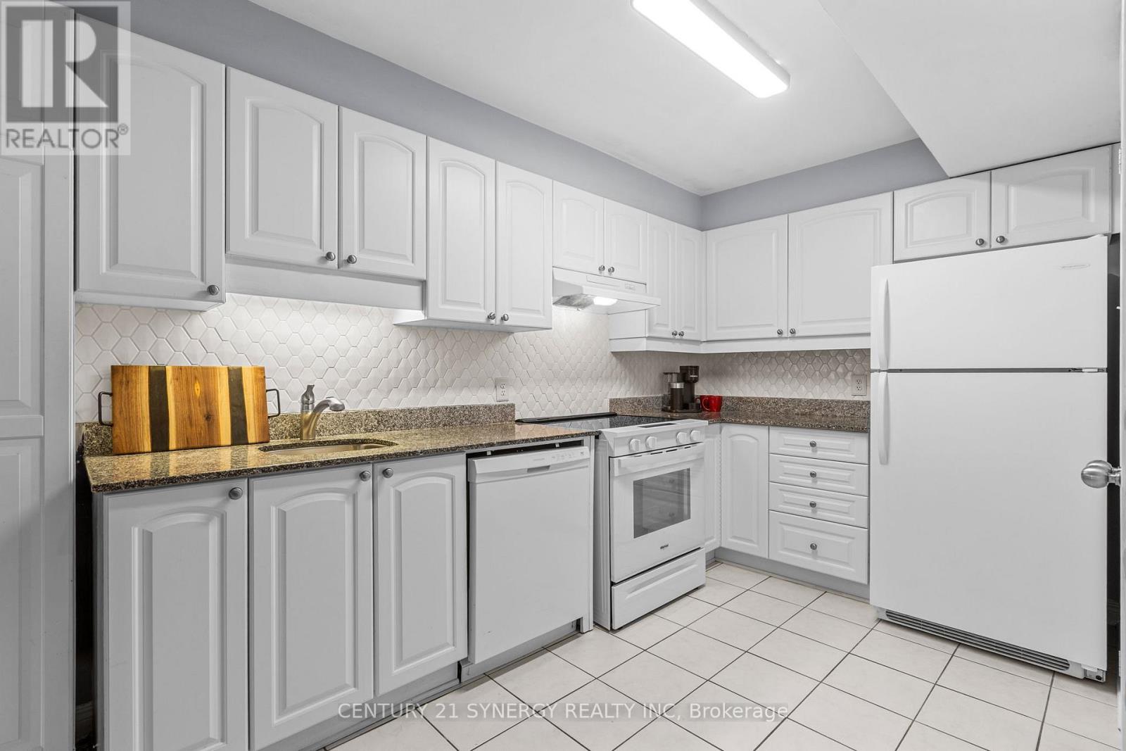 Ph13 - 429 Somerset Street W, Ottawa, Ontario  K2P 2P5 - Photo 10 - X13511334