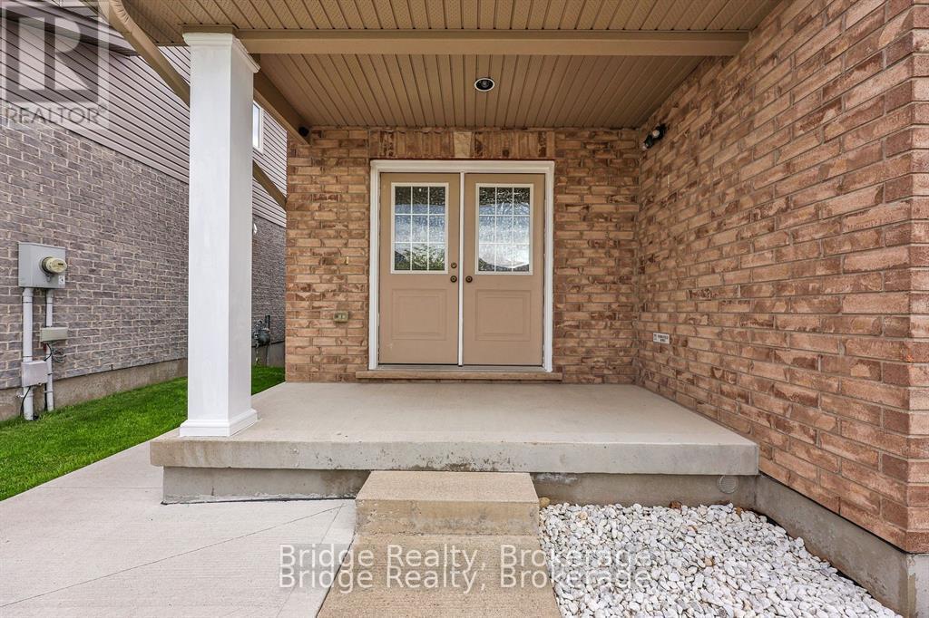 483 Champlain Avenue, Woodstock, Ontario  N4V 0A7 - Photo 4 - X13511392