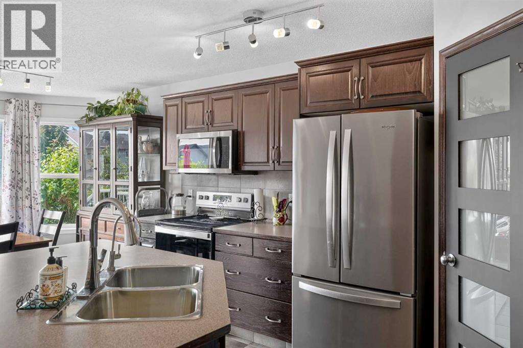 123 Silverado Plains Circle Sw, Calgary, Alberta  T2X 0G5 - Photo 5 - A2310085