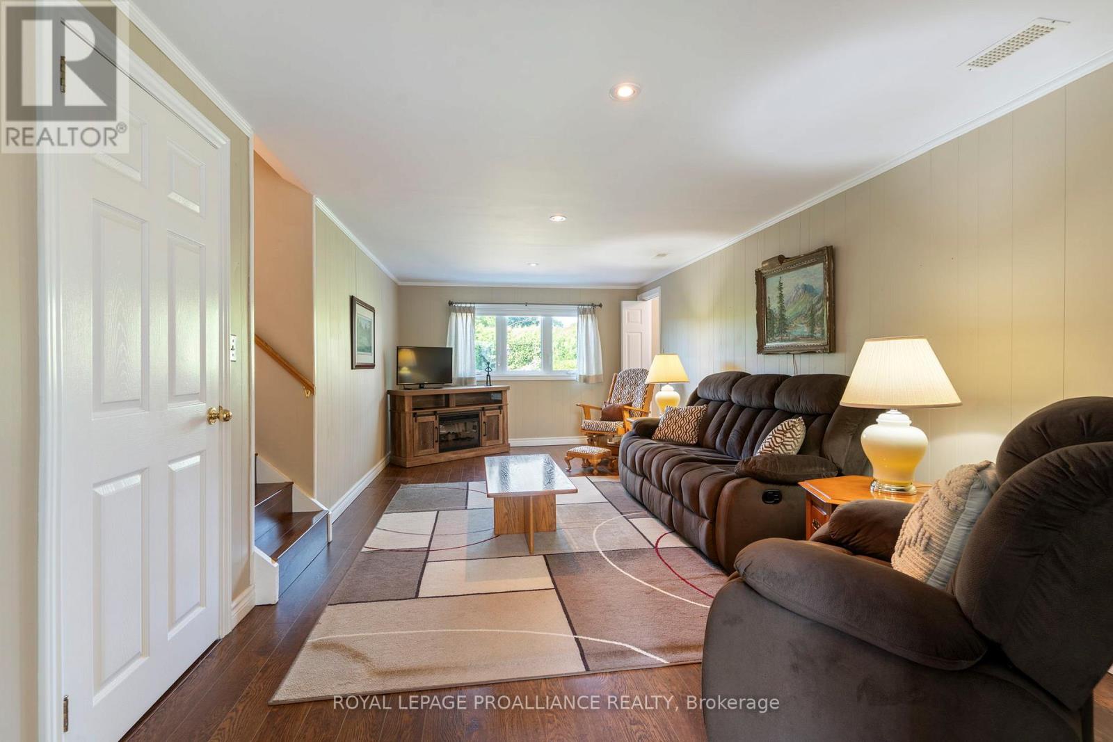 1 Hardy Crescent, Brockville, Ontario  K6V 3A2 - Photo 5 - X13511454