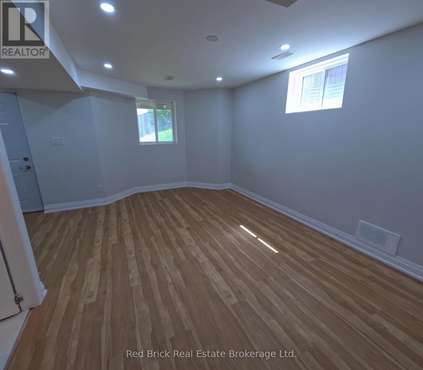 Lower - 77 Summit Ridge Drive, Guelph (Grange Road), Ontario  N1E 0B8 - Photo 6 - X13511374