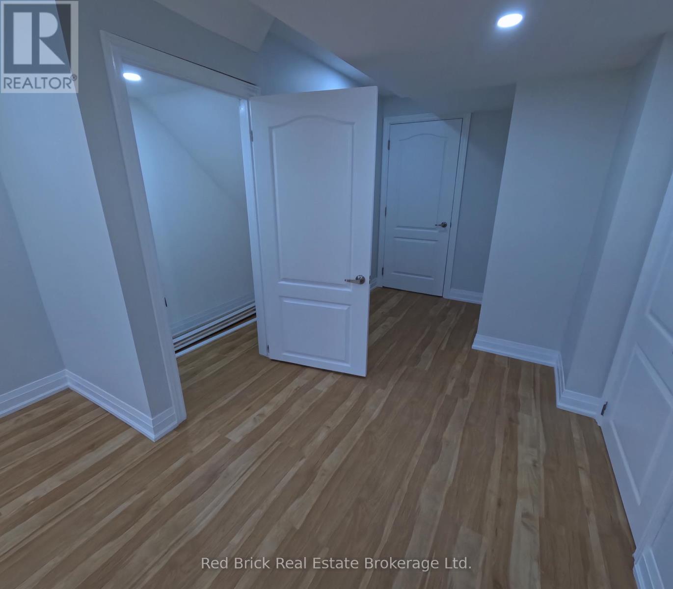 Lower - 77 Summit Ridge Drive, Guelph (Grange Road), Ontario  N1E 0B8 - Photo 7 - X13511374