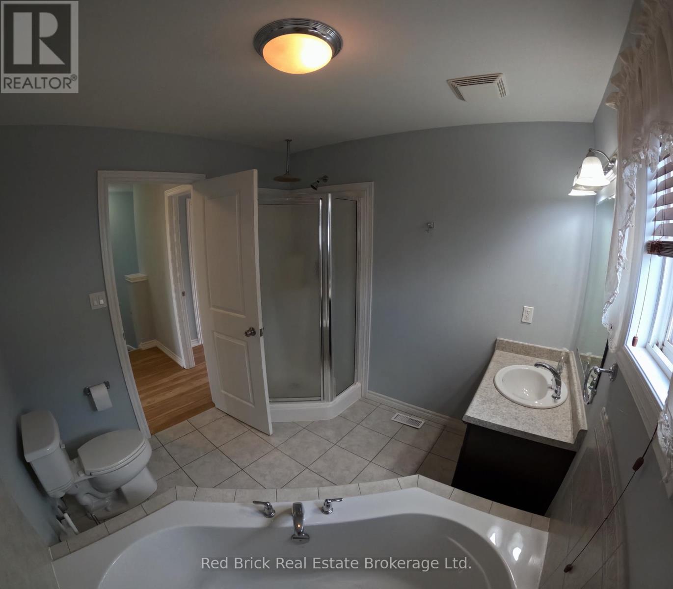 Upper - 77 Summit Ridge Drive, Guelph (Grange Road), Ontario  N1E 0B8 - Photo 17 - X13511412