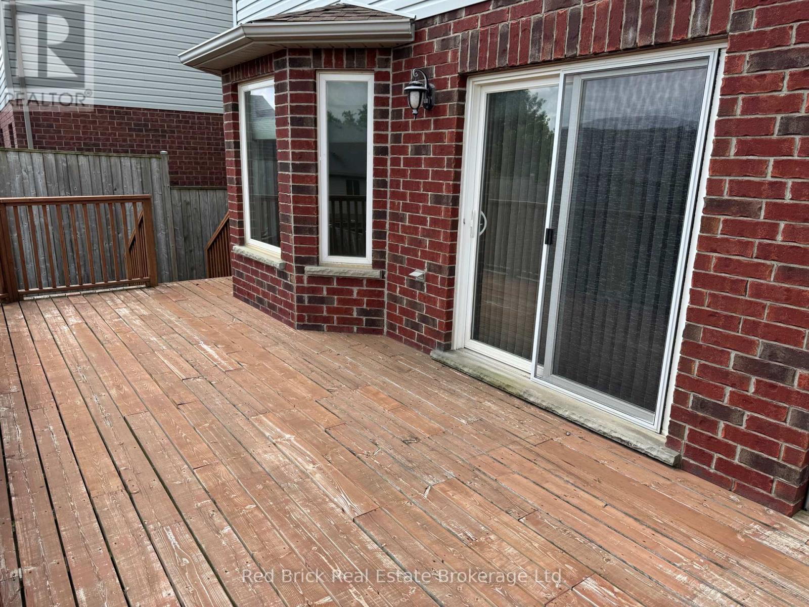 Upper - 77 Summit Ridge Drive, Guelph (Grange Road), Ontario  N1E 0B8 - Photo 8 - X13511412