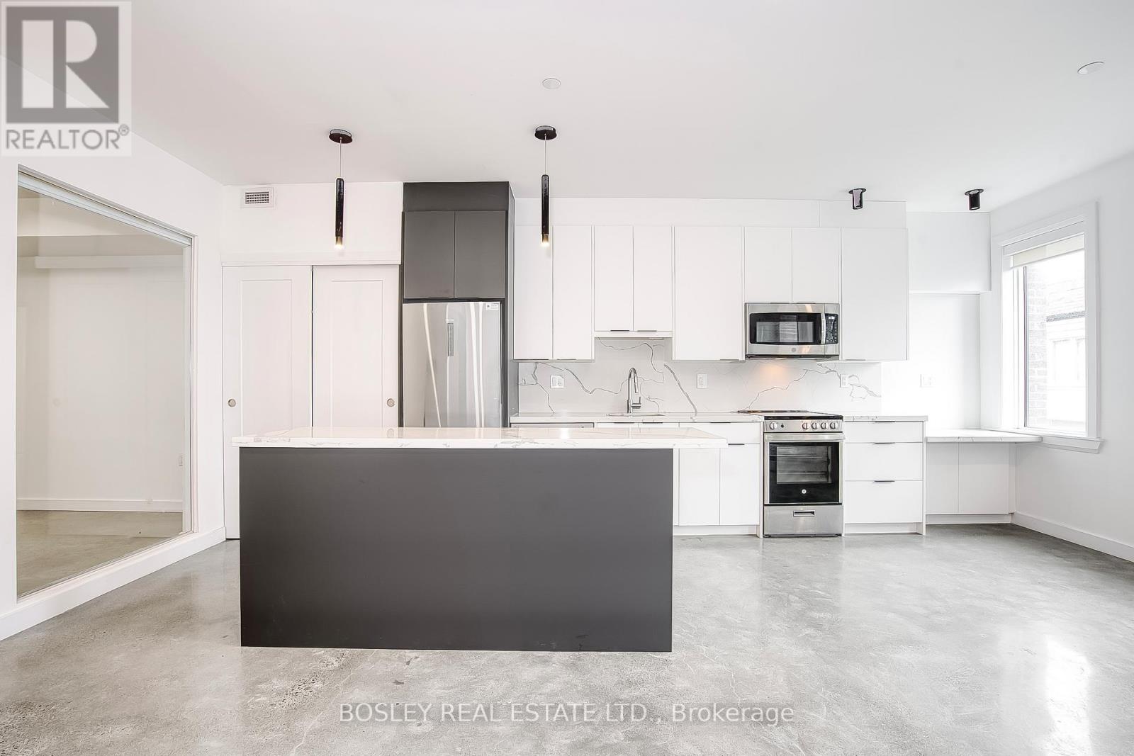 22 - 41 RIVER STREET, Toronto, Ontario
