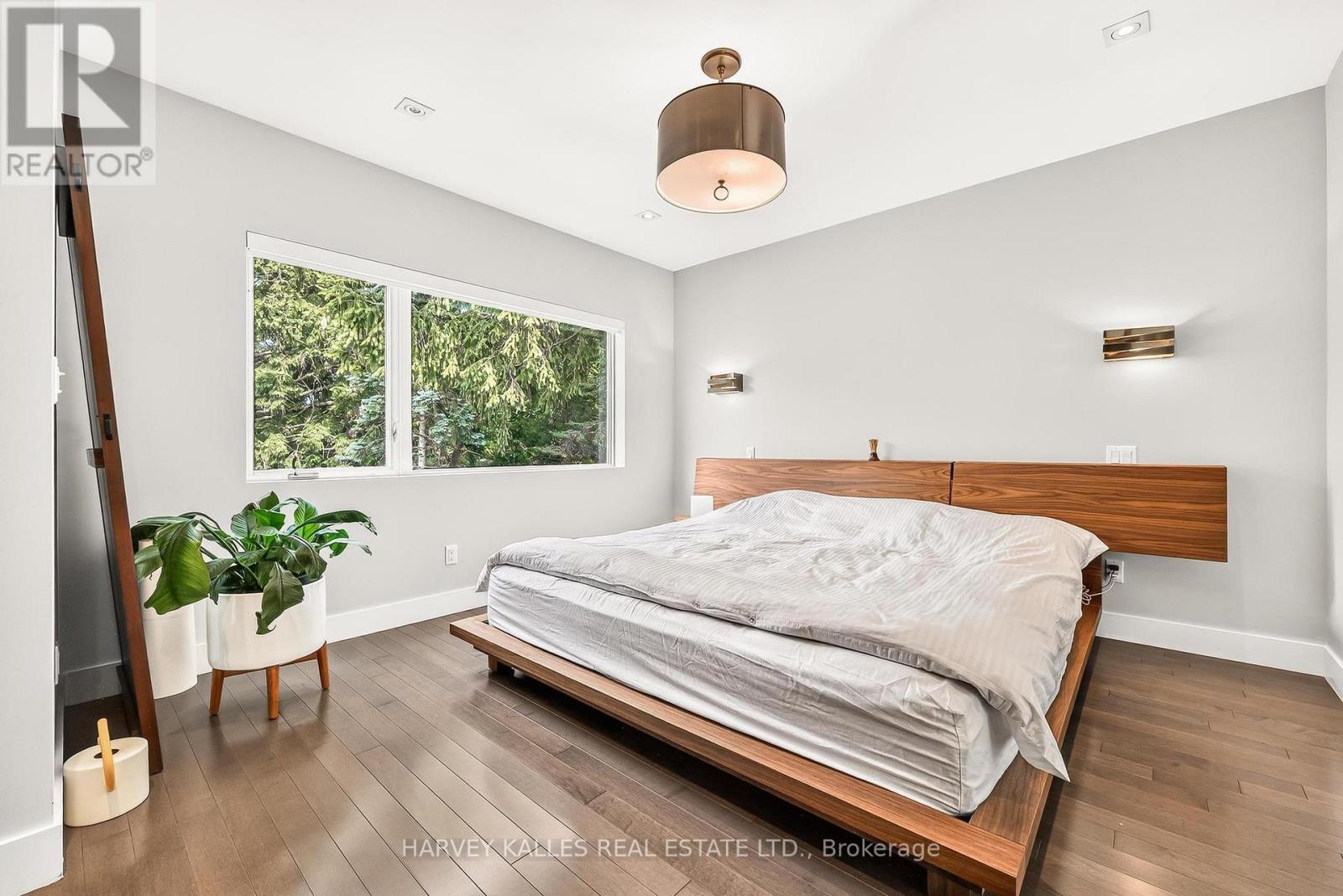 235 Cedarvale Avenue, Toronto, Ontario  M4C 4K3 - Photo 20 - E13511380