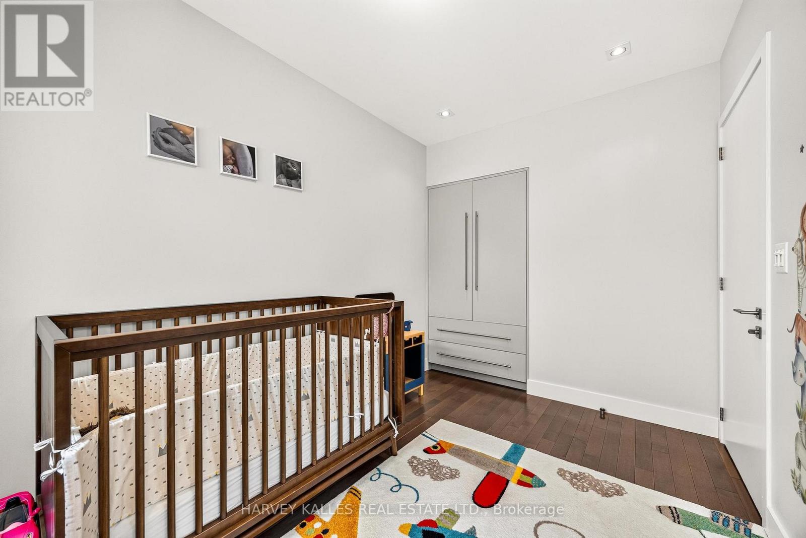 235 Cedarvale Avenue, Toronto, Ontario  M4C 4K3 - Photo 24 - E13511380