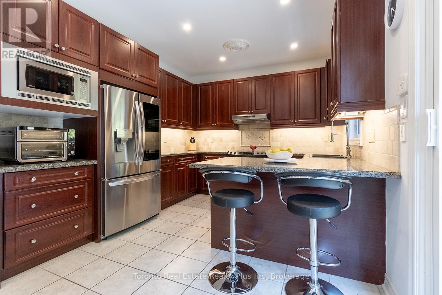 14 Riel Drive, Richmond Hill, Ontario  L4E 4W4 - Photo 32 - N13509520