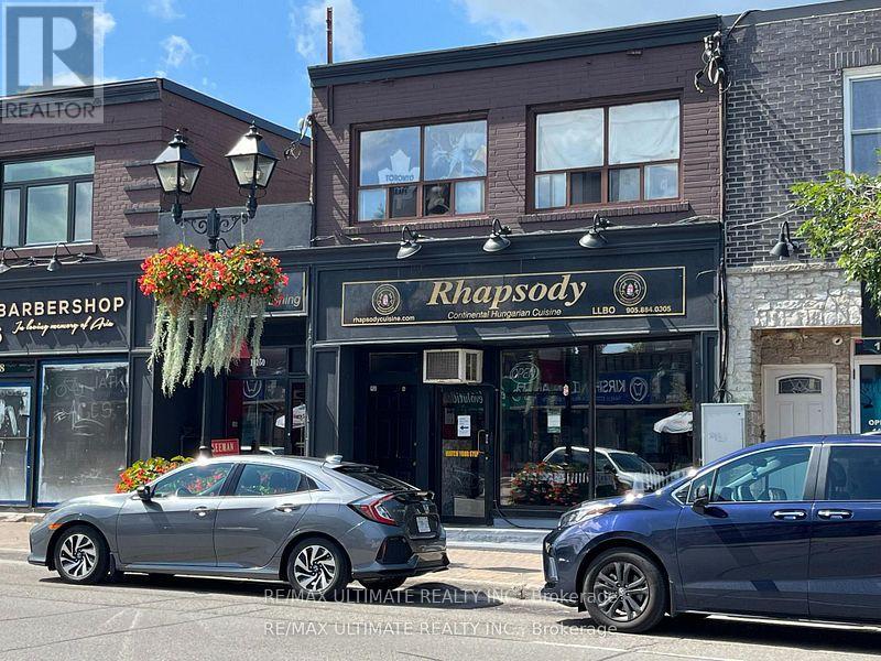 10152 YONGE STREET, Richmond Hill (Mill Pond)