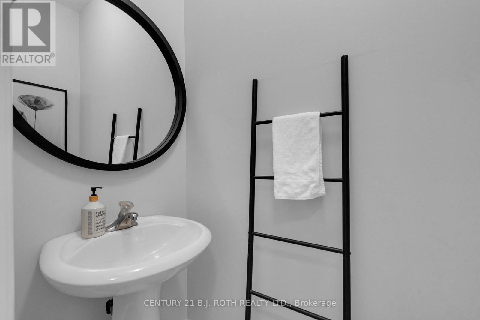 22 Silvercreek Crescent, Barrie (Ardagh), Ontario  L4N 1S7 - Photo 16 - S13511474