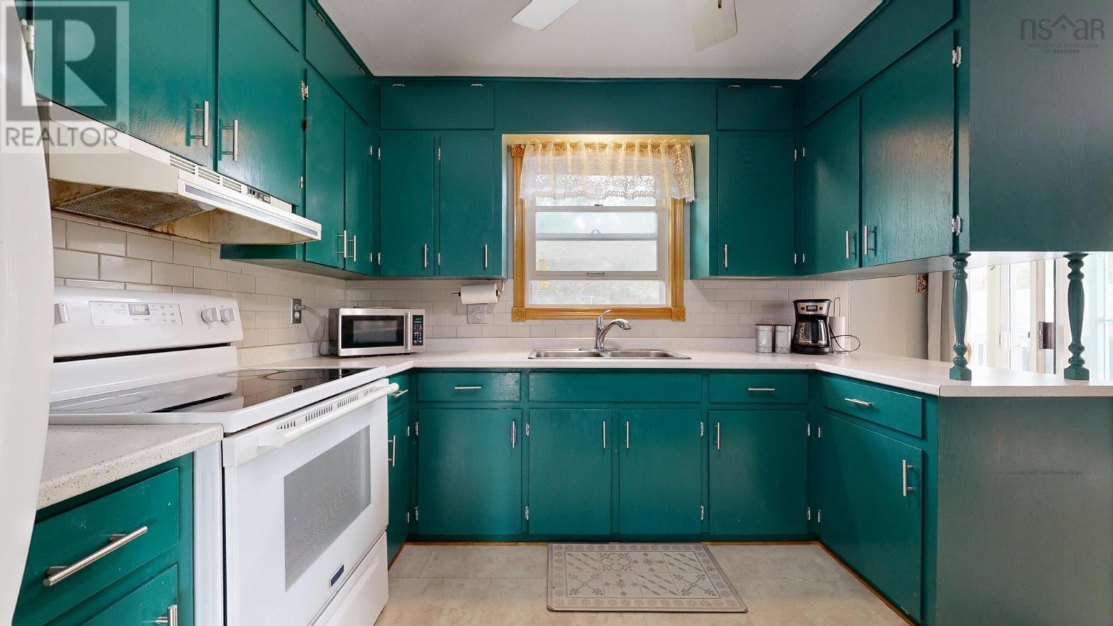 21 Thomas Street, Berwick, Nova Scotia  B0P 1E0 - Photo 18 - 202616214