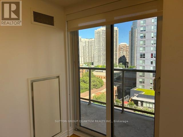 1103 - 350 Princess Royal Drive, Mississauga, Ontario  L5B 4N1 - Photo 10 - W13511382