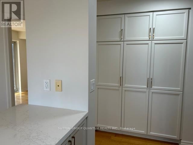 1103 - 350 Princess Royal Drive, Mississauga, Ontario  L5B 4N1 - Photo 9 - W13511382