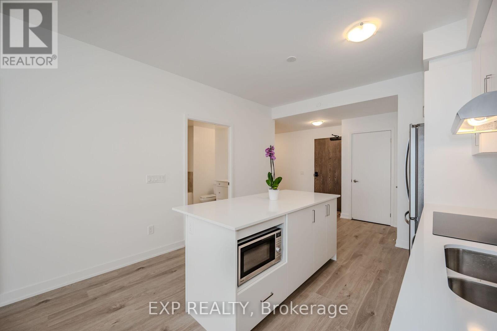 1106 - 1035 Southdown Road, Mississauga, Ontario  L5J 0A1 - Photo 5 - W13511472