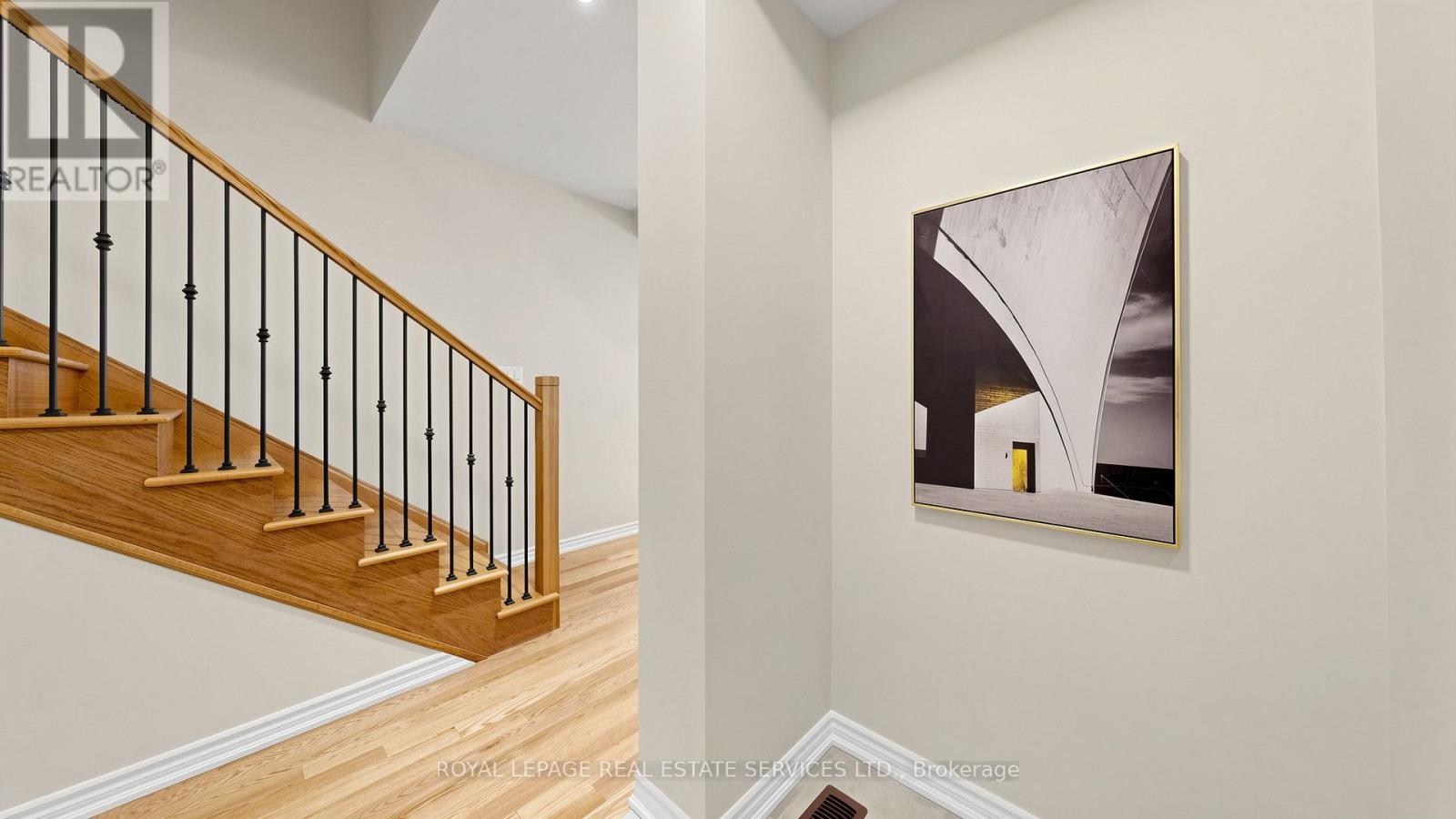 1413 Oakmont Common, Burlington, Ontario  L7P 3A6 - Photo 15 - W13511482
