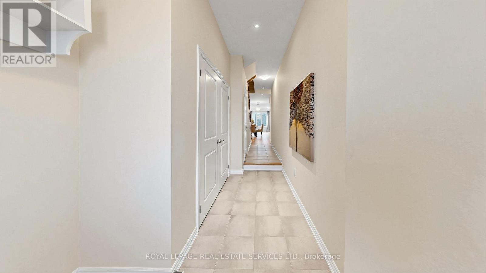 1413 Oakmont Common, Burlington, Ontario  L7P 3A6 - Photo 4 - W13511482