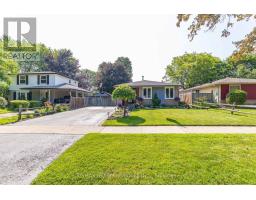 21 HERKLEY DRIVE, Brampton, Ontario