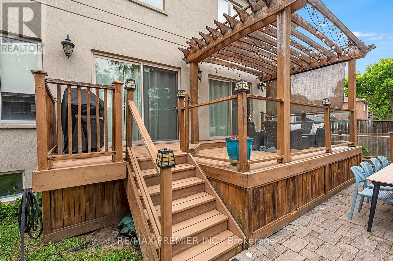 35 Yorkdale Crescent, Toronto, Ontario  M9M 1C2 - Photo 40 - W13511496