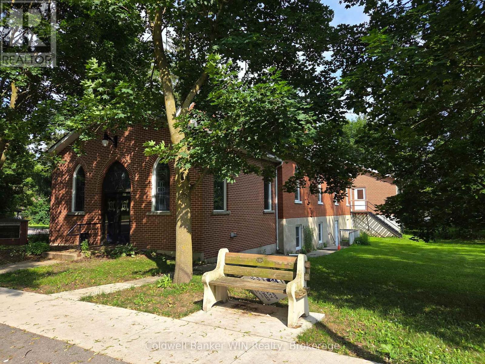 196 BIRMINGHAM STREET E, Wellington North, Ontario
