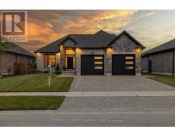 16 FOXBOROUGH PLACE, Thames Centre, Ontario