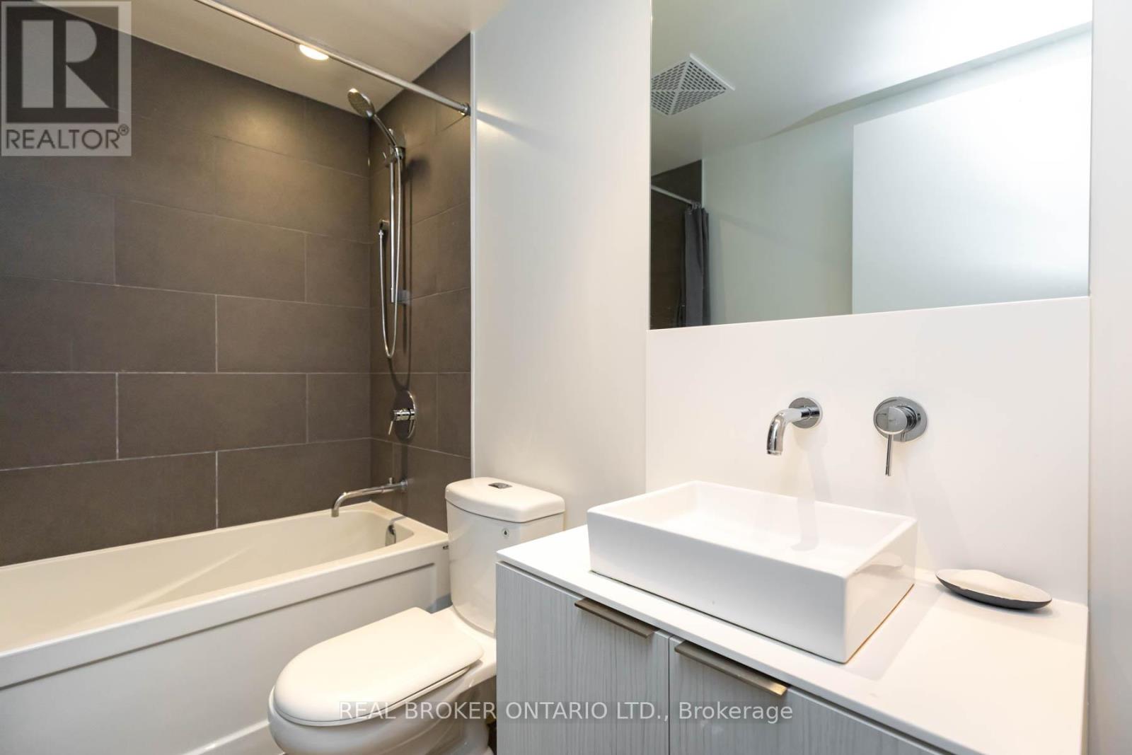 606 - 159 Dundas Street E, Toronto, Ontario  M5B 1E4 - Photo 10 - C12984974