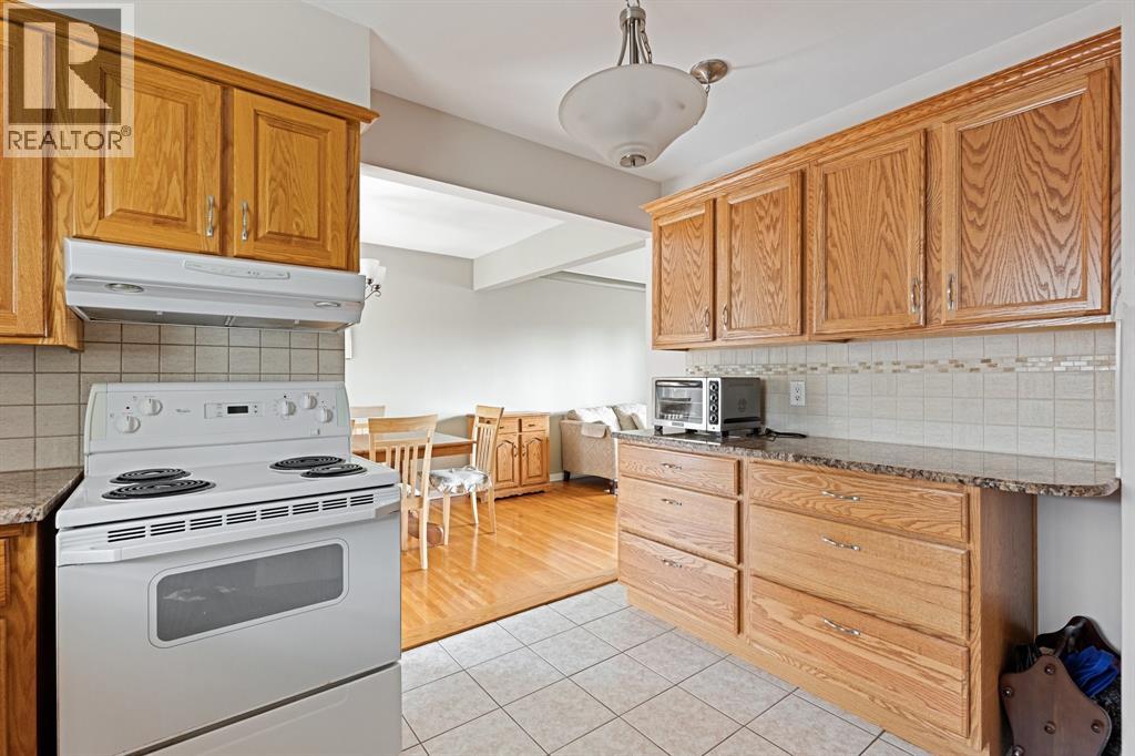 3425 Woodlawn Avenue, Windsor, Ontario  N8W 2J4 - Photo 12 - 26015776