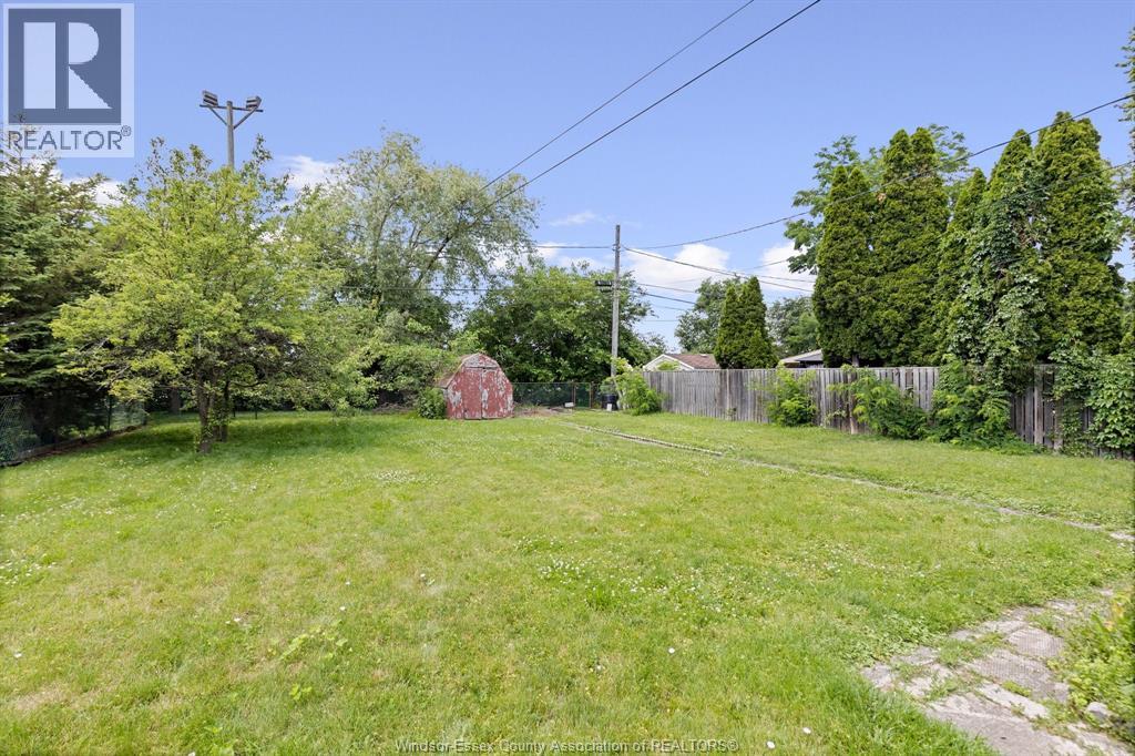 3425 Woodlawn Avenue, Windsor, Ontario  N8W 2J4 - Photo 27 - 26015776